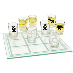 Tic Tac Toe Drinking Shot Glass: juego de mesa