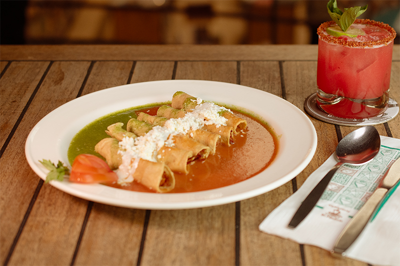 TAQUITOS DORADOS DE POLLO