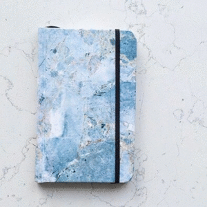 Mármol azul, puntos, chico, pasta suave: cuaderno (CAPS)