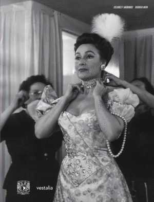 Célebres y anónimos