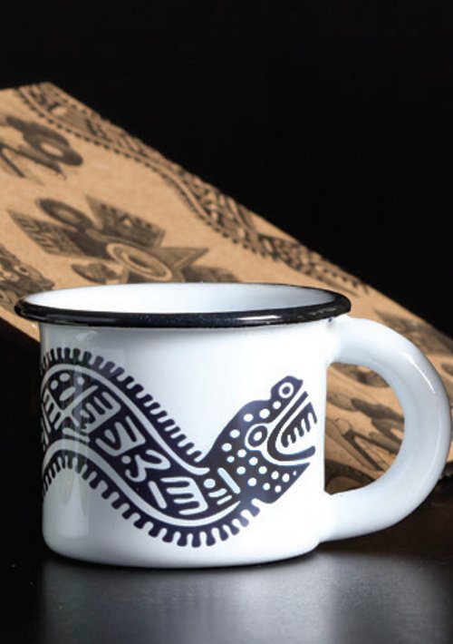 Prehispánico: set 4 tazas de peltre. Tazas. Cafebrería El Péndulo